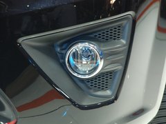 2011款 两厢 1.8L 自动 时尚型