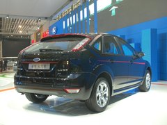 2011款 两厢 1.8L 自动 时尚型