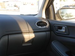 2011款 两厢 1.8L 自动 时尚型