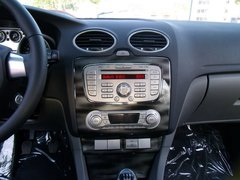 2011款 两厢 1.8L 自动 时尚型