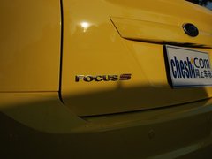 2011款 两厢 1.8L 自动 时尚型