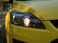 2011款 两厢 1.8L 自动 时尚型