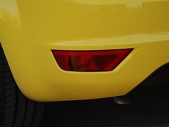 2011款 两厢 1.8L 自动 时尚型