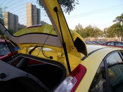 2011款 两厢 1.8L 自动 时尚型