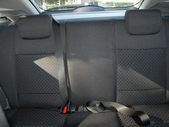 2011款 两厢 1.8L 自动 时尚型
