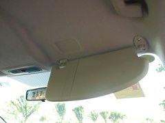 2011款 两厢 1.8L 自动 时尚型