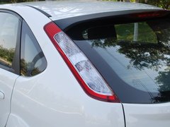 2011款 两厢 2.0L 自动 运动型