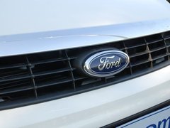 2011款 两厢 2.0L 自动 运动型