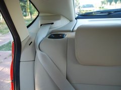 2011款 两厢 2.0L 自动 运动型