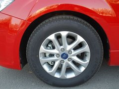 2011款 两厢 2.0L 自动 运动型