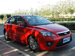 2011款 两厢 2.0L 自动 运动型