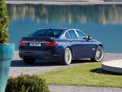 2010款 740Li 豪华型