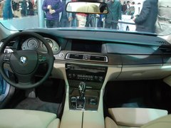 2010款 740Li 豪华型