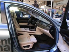 2010款 740Li 豪华型