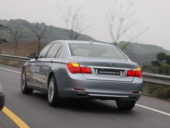 2010款 740Li 豪华型