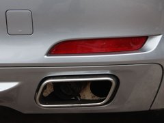 2010款 740Li 豪华型