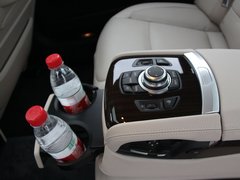 2010款 740Li 豪华型