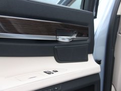 2010款 740Li 豪华型