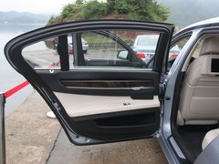 2010款 740Li 豪华型