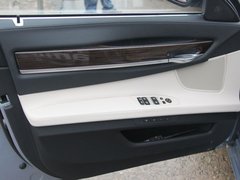 2010款 740Li 豪华型