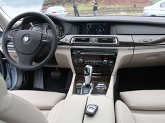 2010款 740Li 豪华型