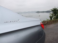 2010款 740Li 豪华型