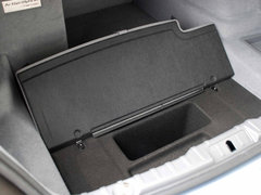 2010款 740Li 豪华型