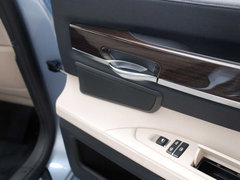 2010款 740Li 豪华型