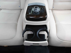 2010款 740Li 豪华型