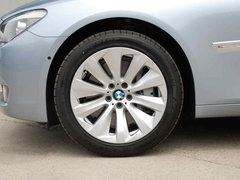 2010款 740Li 豪华型