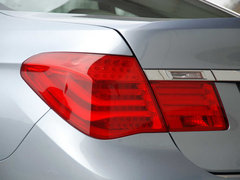 2010款 740Li 豪华型