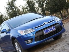 雪铁龙(进口) 新C4 Coupe 1.6T VTS