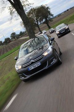2009款 1.6T 自动 豪华版