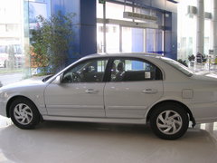2005款 2.5 GOLD 自动 尊贵型