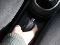 2010款 1.5L CVT 豪华型 5座
