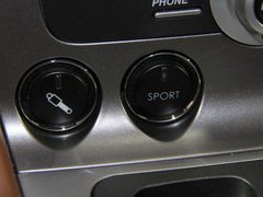 2010款 6.0 V12 