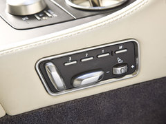 2010款 6.0 V12 