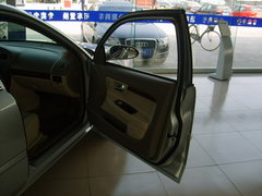 2006款 君威 2.5L 豪华版