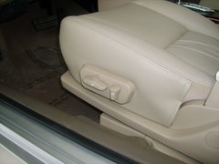 2006款 君威 2.5L 豪华版