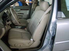 2006款 君威 2.5L 豪华版