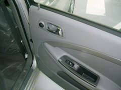 2008款 1.8L 自动 LE