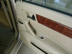 2008款 1.8L 自动 LE