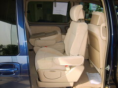2006款 2.5 CT舒适版 1 7座