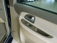 2006款 2.5 CT舒适版 1 7座