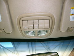 2006款 2.5 CT舒適版 1 7座
