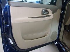 2006款 2.5 CT舒適版 1 7座