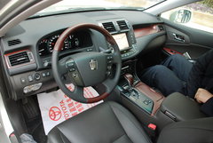 2010款 3.0L AT V6 Royal Saloon 尊享版