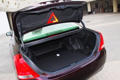 2010款 3.0L AT V6 Royal Saloon 尊享版