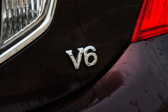 2010款 3.0L AT V6 Royal Saloon 尊享版