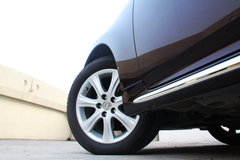 2010款 3.0L AT V6 Royal Saloon 尊享版